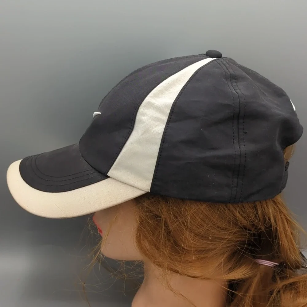Nike Golf Hat Cap Strapback OSFA Two Tone Black White Vintage Y2K Center Swoosh